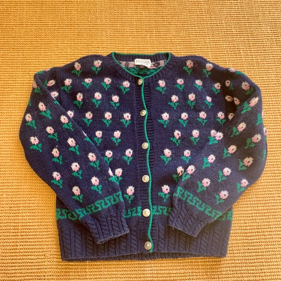 One of a Kind cardigan wool sweater designed by Shirley Duffy - Picture 3 of 9